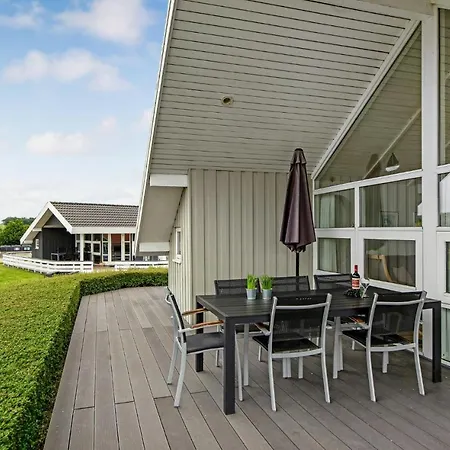 18 With Hot Tub بيت للعطل نُوابورغ